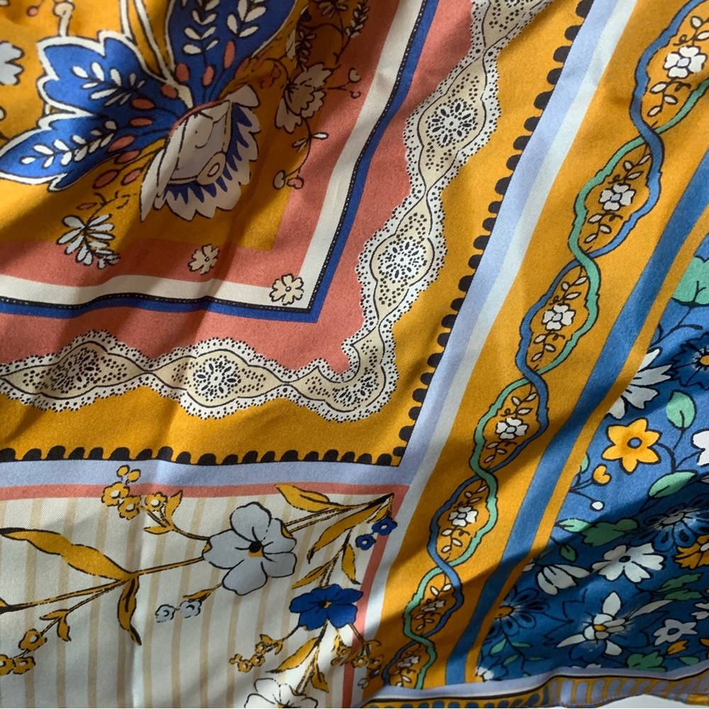 Ann Taylor Silk Scarf with Floral Design in Blue and Green - Picture 5 of 8